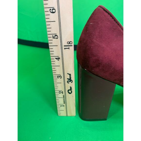 Calvin Klien Burgandy Chunky Heels Size 7 - Picture 9 of 9